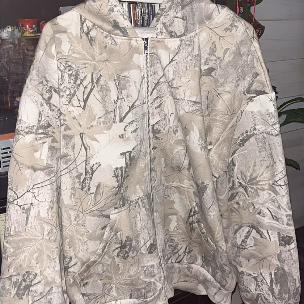 Camouflage Zip-Up Hoodie